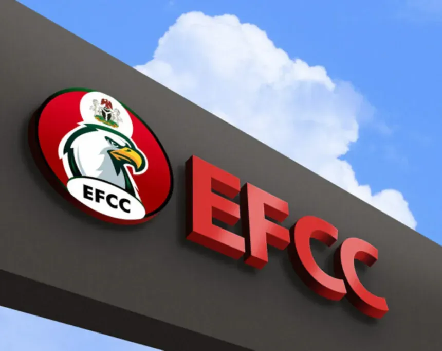 EFCC Ta Miƙa Kayan Da Aka Kwato Daga Masu Laifi Ga Ma'aikatar Ilimi