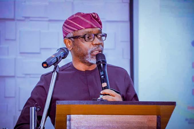 Gbajabiamila ya nemi shugaban hukumar bogi Adeniyi Adeyemi ya biya shi diyyar Naira biliyan 15 kan zargin bata masa suna