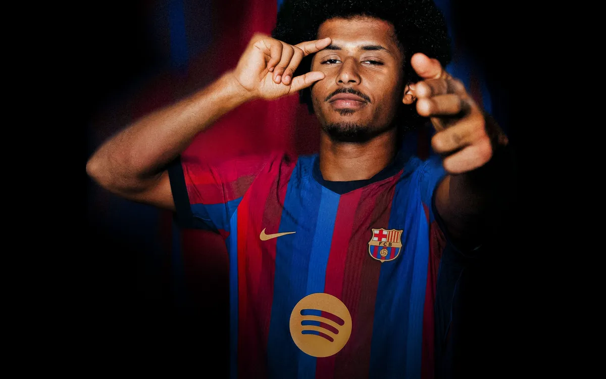 Barcelona ta dauki dan wasan gaba Karim Adeyemi akan kudi £22m